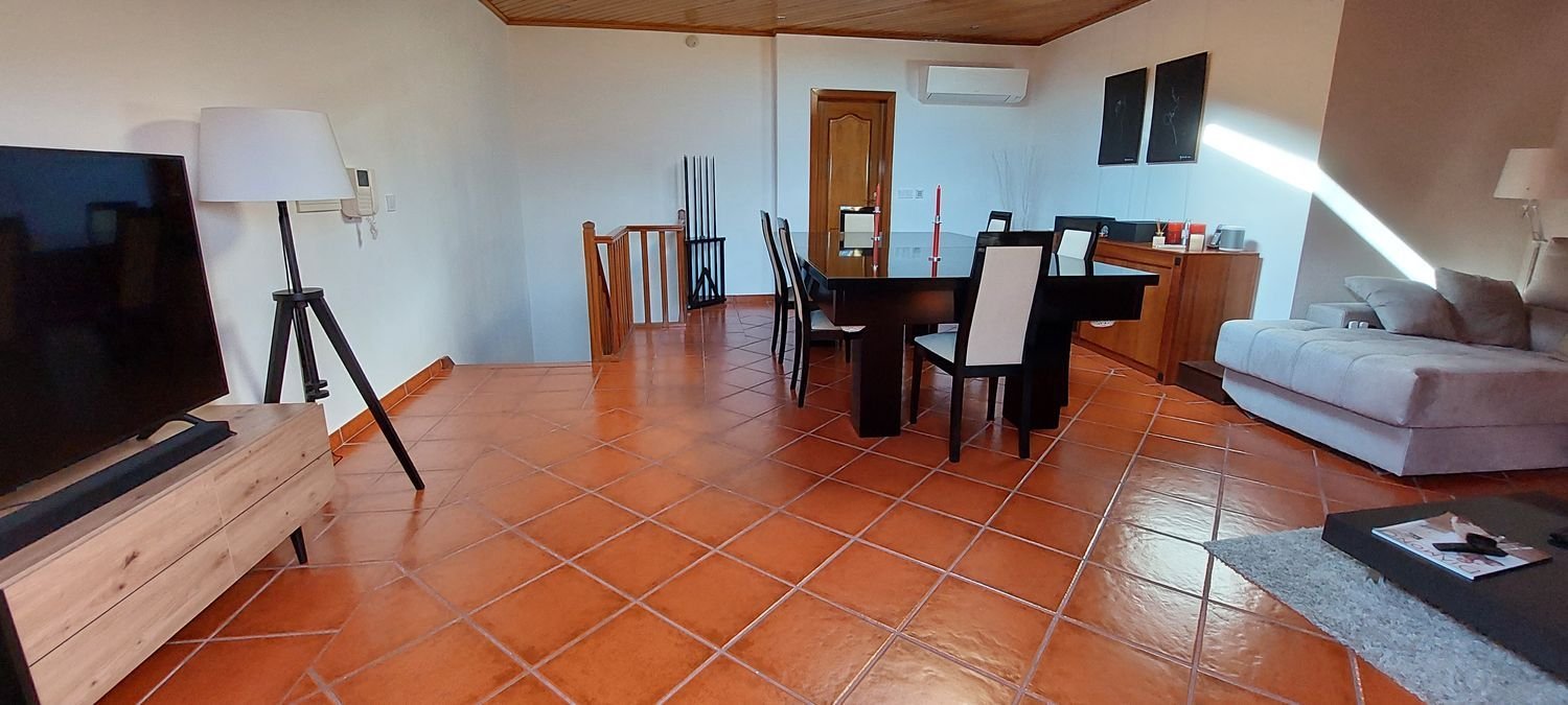 4 chambres Duplex à Cascais, Portugal No. 189864