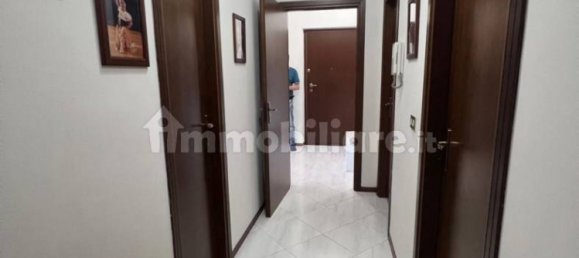 Квартира с 2 спальнями в Палермо, Италия № 64512 3