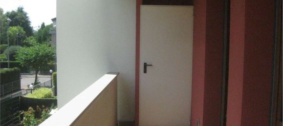 2 rooms Apartment in Grumello del Monte, Italy No. 5950 9