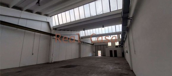Lagerhaus in Modena, Italy 400m², Nr. 359412 2