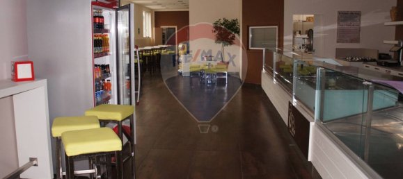 360m² Commercial property in Forlì, Italy No. 124897 5