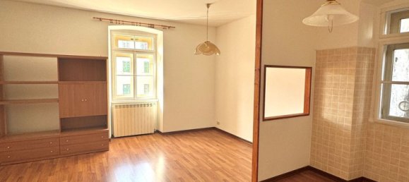 2غرفة شقة في Trieste, Italy رقم 278383 2