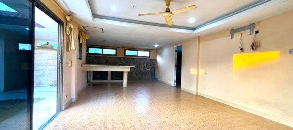 4 bedrooms Cafe / restaurant in Pattaya, Thailand No. 19841 14