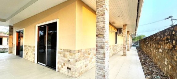 4 bedrooms Cafe / restaurant in Pattaya, Thailand No. 19841 19