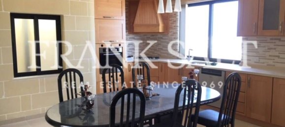 1 غرف نوم بانتهاوس في Ghajnsielem, Malta رقم 5676 3