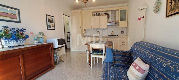Apartamento de 2 dormitorios en Borghetto Santo Spirito, Italy No. 112032 12