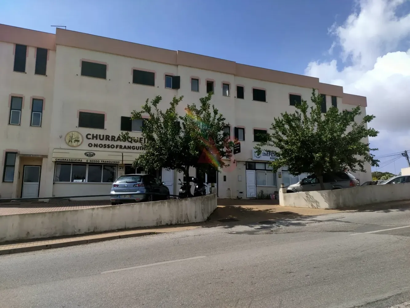 309m² Commercial property in Ferreiras, Portugal No. 10041