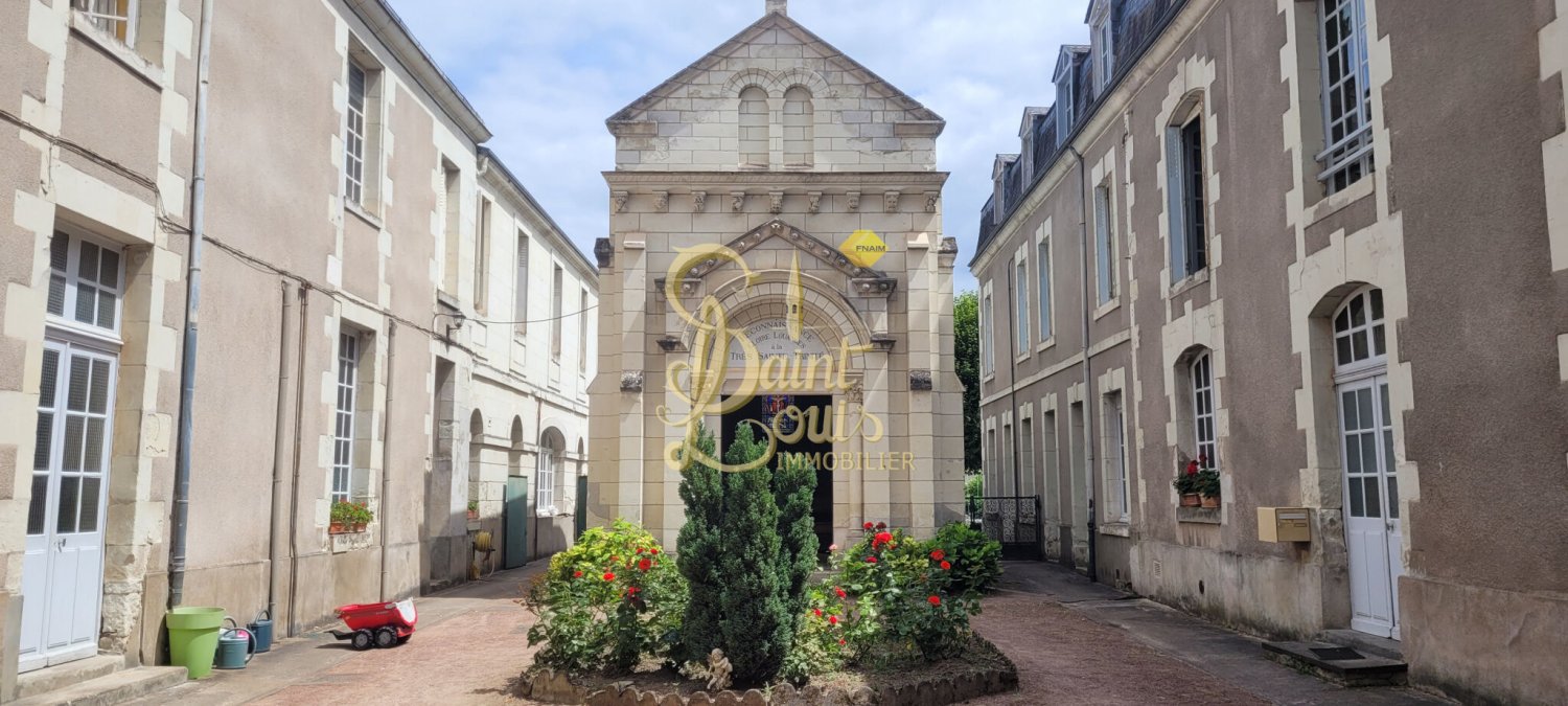 Casa T7 em Richelieu, France N.º 76179