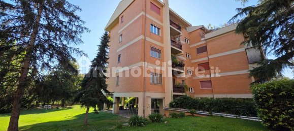 2 bedrooms Apartment in Rome, Italy No. 333624 3