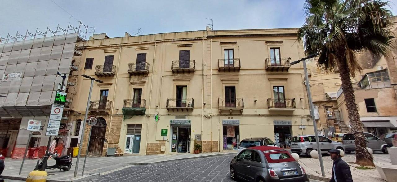 5 rooms Apartment in Sciacca, Italy No. 36832