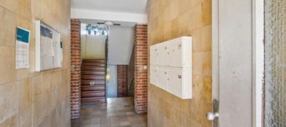 Квартира с 2 комнатами в Райниккендорф, Германия № 111036 6