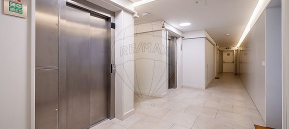 Пентхаус с 4 спальнями в Лиссабон, Португалия № 82085 24