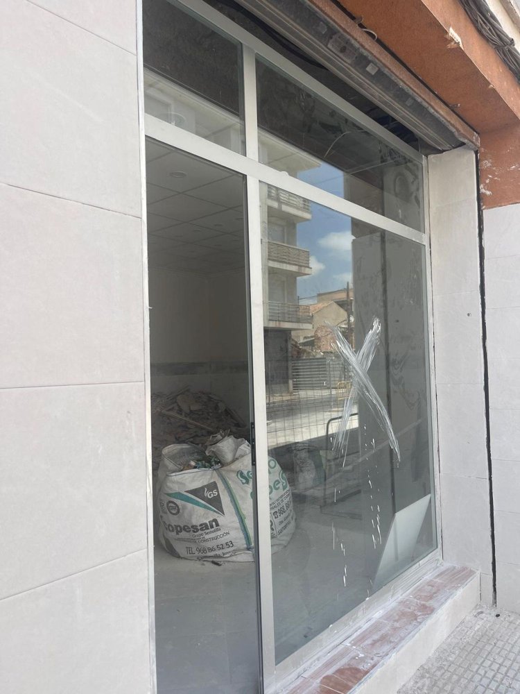 85m² Commercial property in Santomera, Spain No. 208304