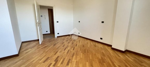 3-Zimmer Wohnung in Buronzo, Italy, Nr. 111162 5
