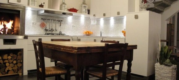 Casa de 5 habitaciónes en Capannori, Italy No. 77513 3