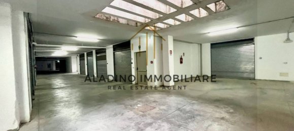 Garagem em Trani, Italy 18 m² N.º 339551 2