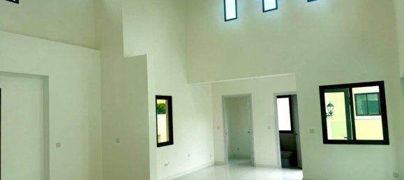 Moradia T3 em Chon Buri, Thailand N.º 66837 10