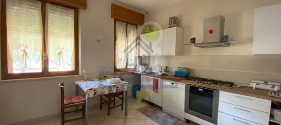 4غرفة فيلا في Gualtieri, Italy رقم 309713 21