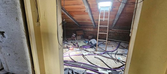 Casa de 10 divisões em Medolla, Italy N.º 97505 13