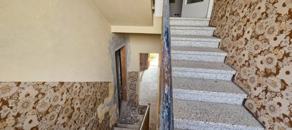 Casa de 10 divisões em Medolla, Italy N.º 97505 12