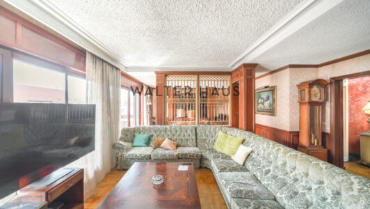 Apartamento de 4 dormitorios en Barcelona, Spain No. 157843
