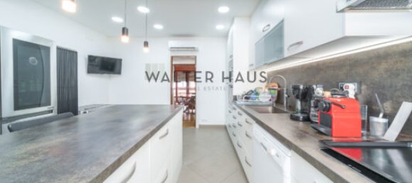 Apartamento de 4 dormitorios en Barcelona, Spain No. 157843 16