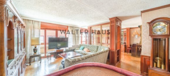 Apartamento de 4 dormitorios en Barcelona, Spain No. 157843 2