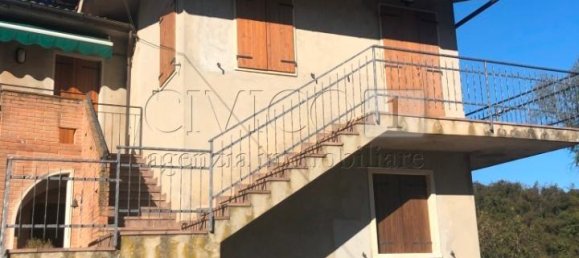 Casa de 8 habitaciónes en Nanto, Italy No. 146547 27