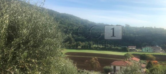 Casa de 8 habitaciónes en Nanto, Italy No. 146547 30