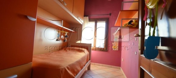 Casa de 8 habitaciónes en Nanto, Italy No. 146547 15