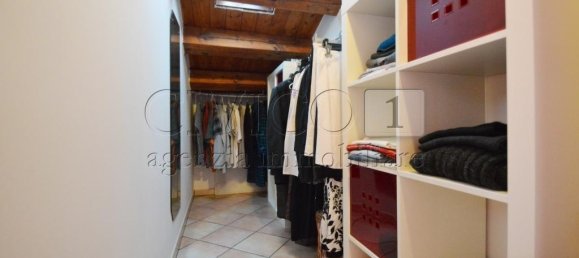 Casa de 8 habitaciónes en Nanto, Italy No. 146547 7