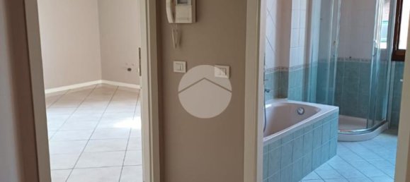 2 bedrooms Apartment in Brescia, Italy No. 235007 42