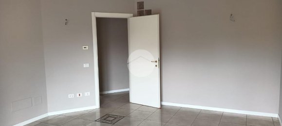 2 bedrooms Apartment in Brescia, Italy No. 235007 34