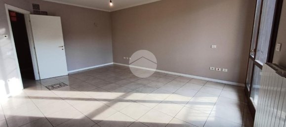 2 bedrooms Apartment in Brescia, Italy No. 235007 7