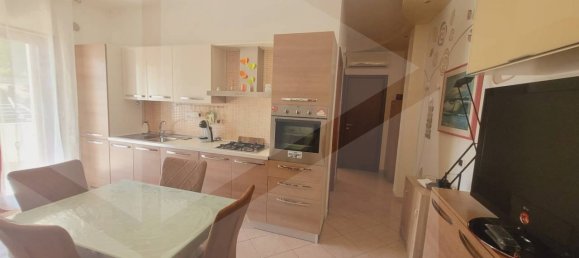 Apartamento de 3 habitaciónes en Vieste, Italy No. 25934 3