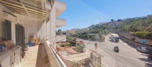 Apartamento de 3 habitaciónes en Vieste, Italy No. 25934 13