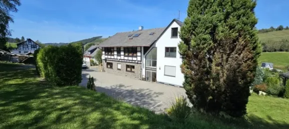 Отель, гостиница 860м² в Хохзауэрланд, Германия № 44600 3