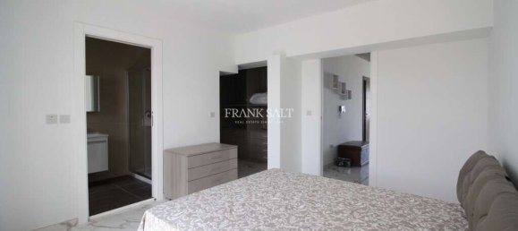 Apartamento de 2 dormitorios en Swieqi, Malta No. 6889 10