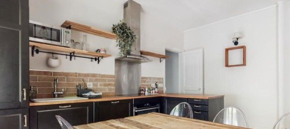 2 chambres Appartement à Paris, France No. 174882 3