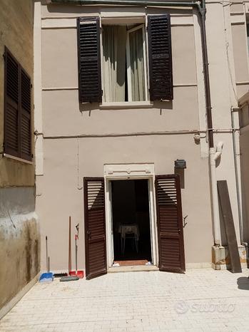 1 room Commercial property in Jesi, Italy No. 253875