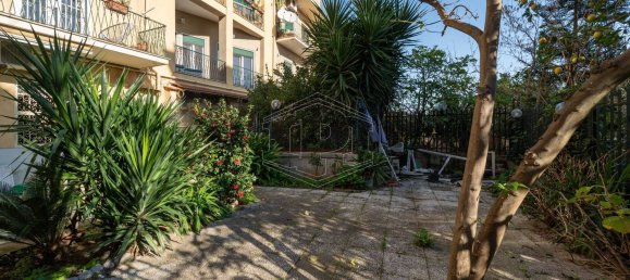 Квартира с 3 комнатами в Неаполь, Италия № 122712 6