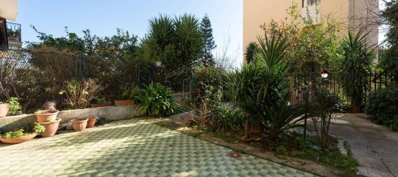 Квартира с 3 комнатами в Неаполь, Италия № 122712 2