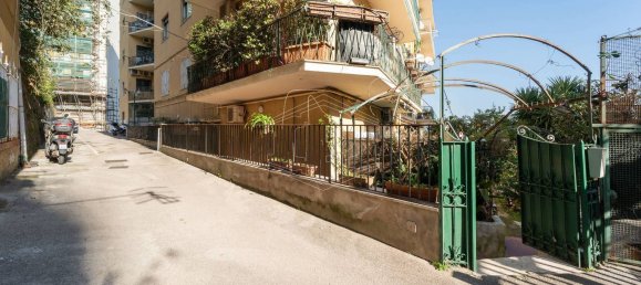 Квартира с 3 комнатами в Неаполь, Италия № 122712 8