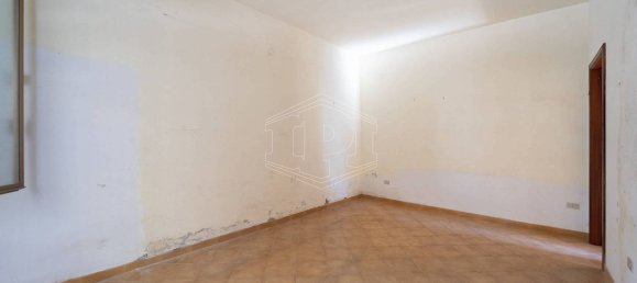 Квартира с 3 комнатами в Неаполь, Италия № 122712 11