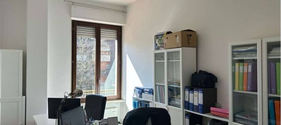 5 rooms Office in Perugia, Italy No. 147005 9