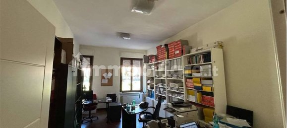 5 rooms Office in Perugia, Italy No. 147005 18