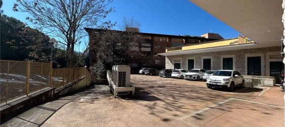 5 rooms Office in Perugia, Italy No. 147005 35