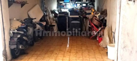 33m² Garage in Catania, Italy No. 65348 2