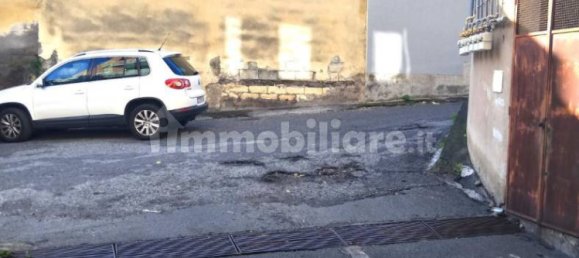 33m² Garage in Catania, Italy No. 65348 8