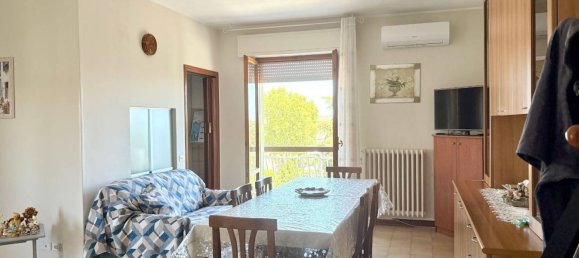 Apartamento T4 em Monte San Vito, Italy N.º 331706 2